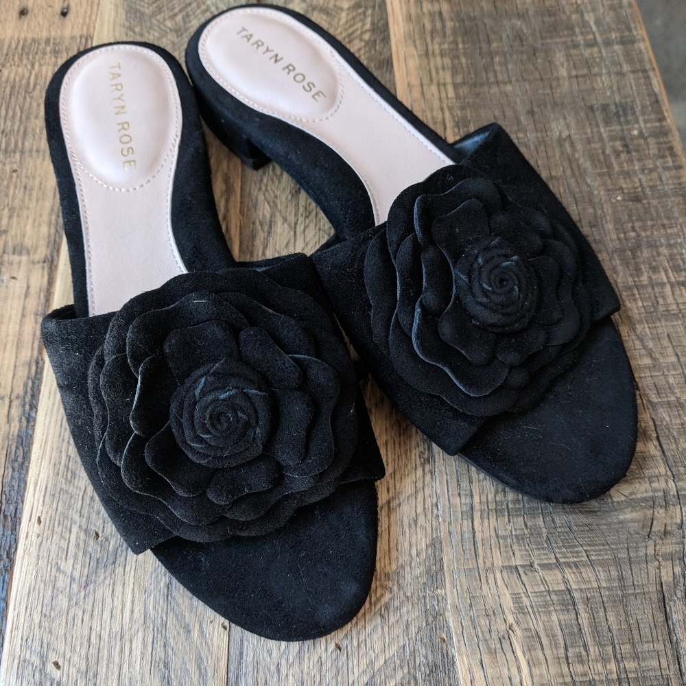 Taryn Rose slip on sandals
